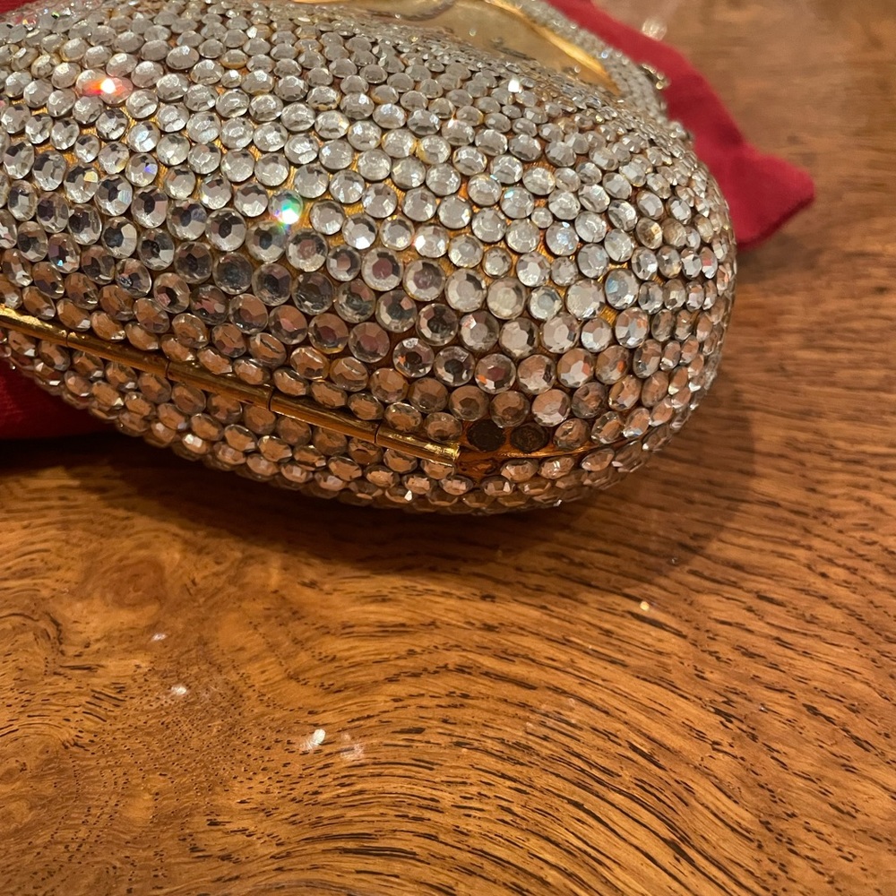 JUDITH LEIBER RARE “Chatelaine” Vintage Antique Gold Diamond Drop Shape Purse - Picture 12 of 13